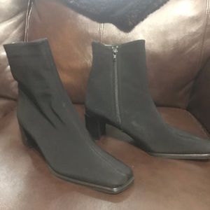 Stuart Weitzman black gortex 8.5 booties new
